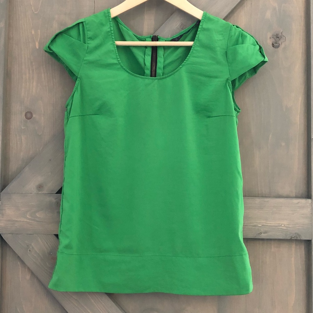 Zara Cuff Sleeve Green Top Size Small